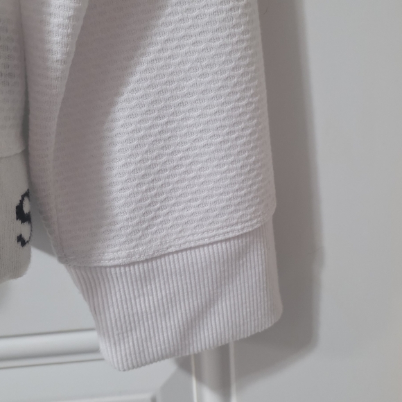 Simply Vera Vera Wang White Ribbed Pullover - Picture 1 of 3
